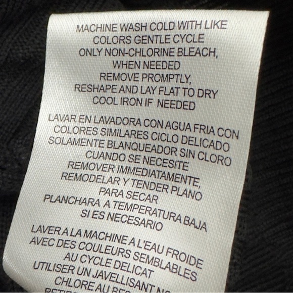 Almost Famous Women’s Knotted Front Cropped Sweater Top size Large​ - Picture 5 of 7